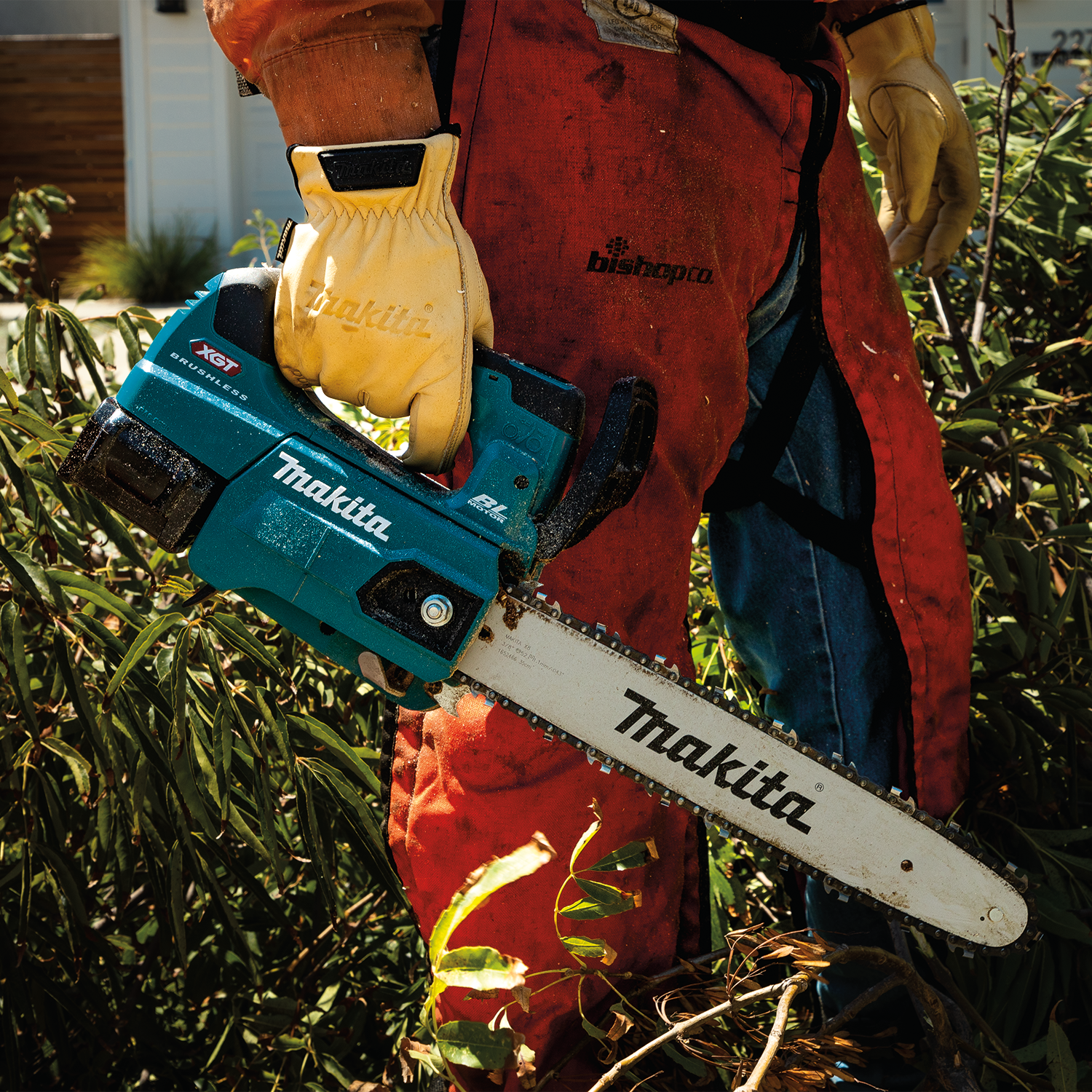 Makita 40V max XGT Kit de motosierra inalámbrica con mango superior de 16 Makita 40V max XGT Kit de motosierra inalámbrica con mango superior de 16